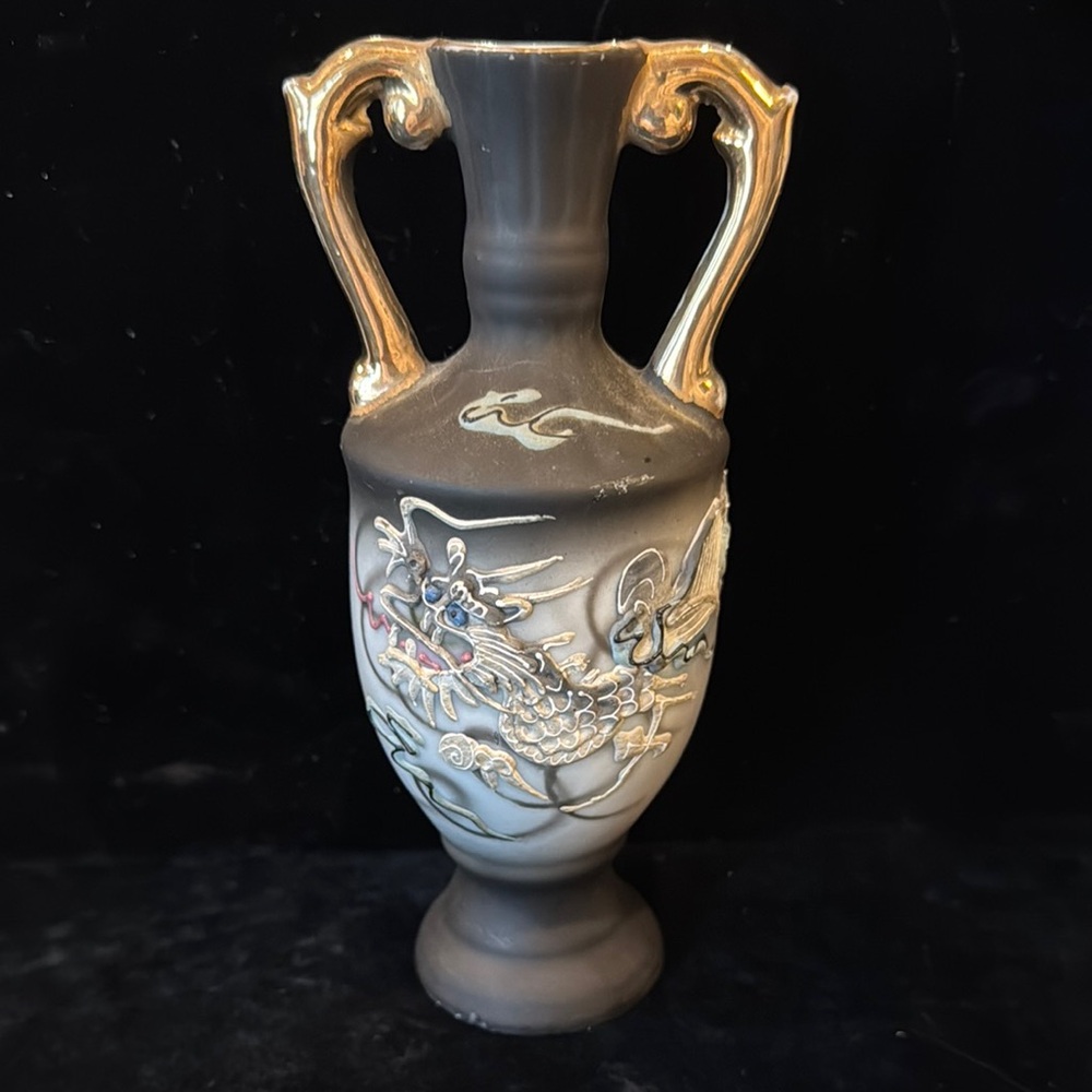 Elegant 6” Hand-Painted Moriage Dragonware Vase with Gold Handles